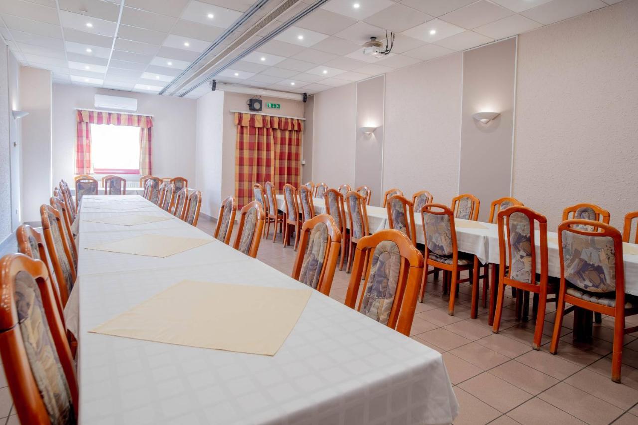 Homoky Hotels Bestline Hotel Budapest Luaran gambar