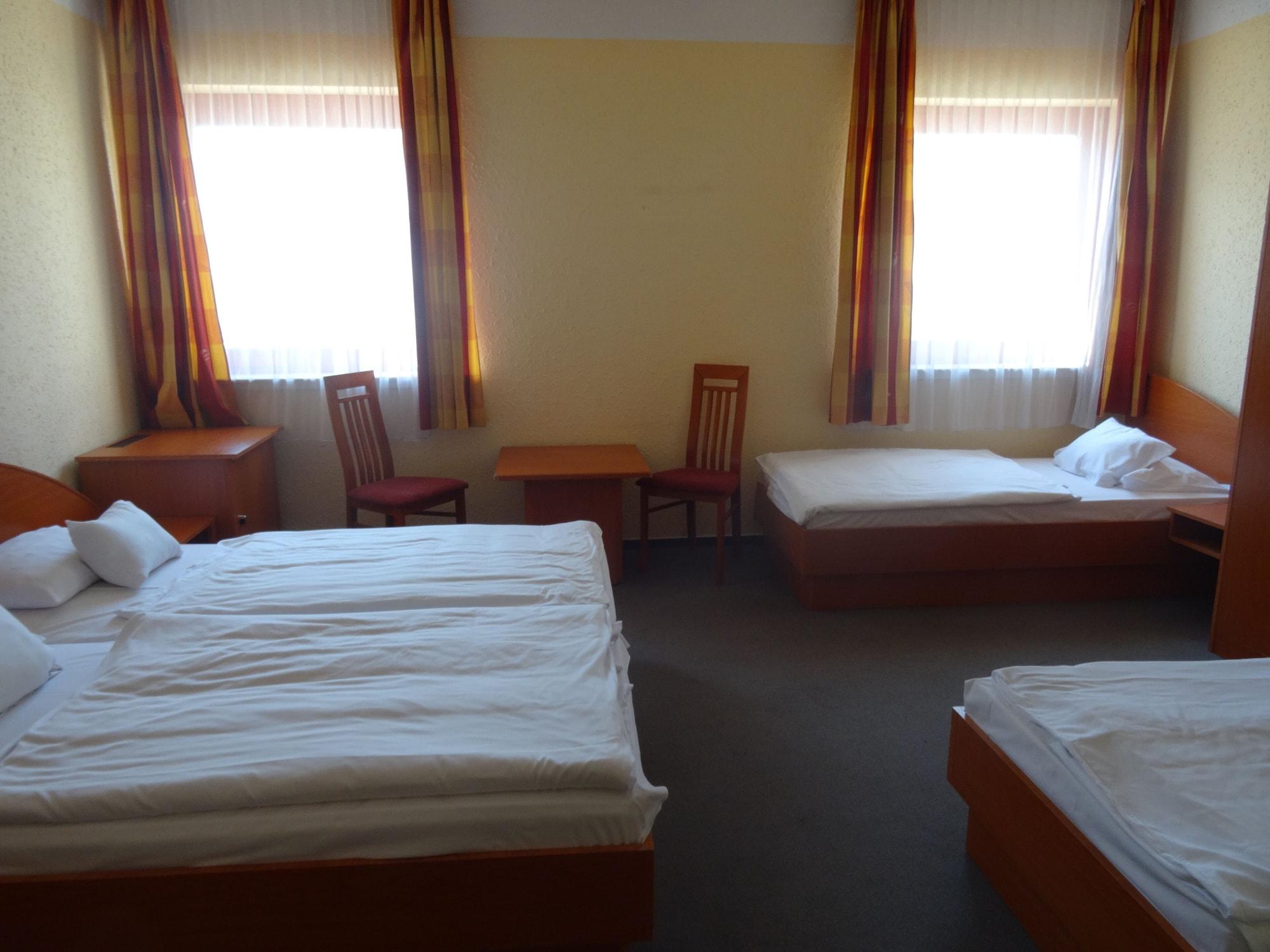 Homoky Hotels Bestline Hotel Budapest Luaran gambar