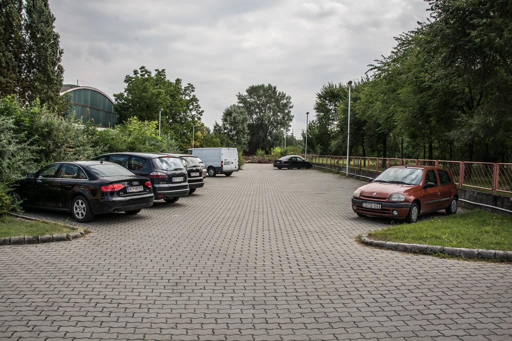 Homoky Hotels Bestline Hotel Budapest Luaran gambar